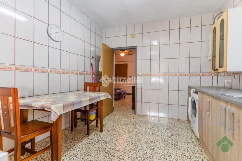 Foto cc26cdab-6449-40c2-b336-e2f4c5d9bce9. Masia amb aparcament piscina a Las Canteras Puerto Real