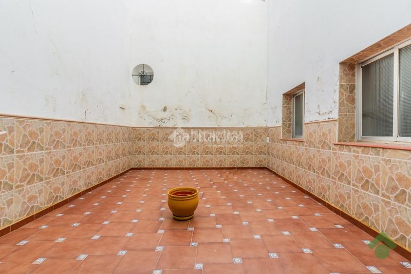 Foto 9b7c1e1c-6fb9-4c0d-b318-134e18633fd1. Casa a Centro Puerto Real