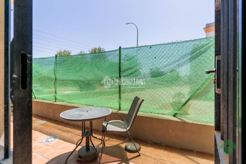 Foto 4878053b-9230-4349-9884-262c0e013114. Pis amb aparcament piscina a Casines Puerto Real