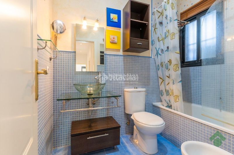 Foto bf0ac247-5e4e-45bb-9425-8f041880b2be. Pis amb aparcament piscina a Casines Puerto Real
