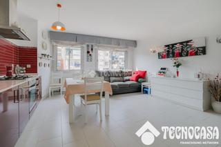 Appartement  Carrer de mossèn àngel rodamilans. Piso en venta en terrassa