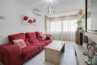 Pis  Carrer de sant cosme. Piso en venta en terrassa