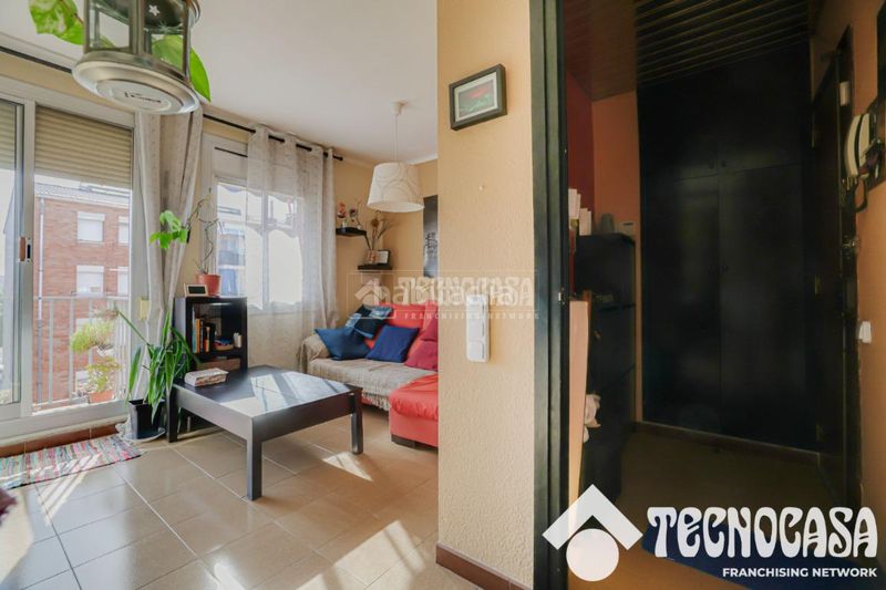 Foto 56269ac8-ac1f-4f05-8052-b724baa4aa0c. Pis a Ca n'Anglada Terrassa