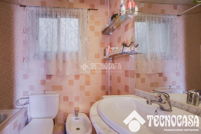 Foto 57d394e3-d169-40a6-8ee3-45af9b1cd659. Pis a Ca n'Anglada Terrassa