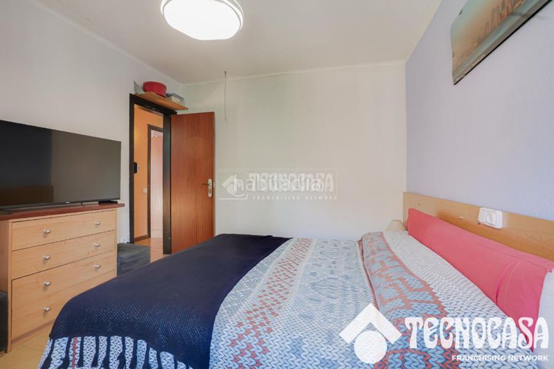 Foto a0fbea4b-dfff-432a-8ddf-eaf9cd0abdbe. Pis a Ca n'Anglada Terrassa