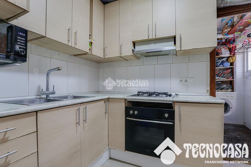 Foto 7a2aed4d-87e4-4fb9-b63e-1b5edc1427b6. Pis a Barri del Centre Terrassa