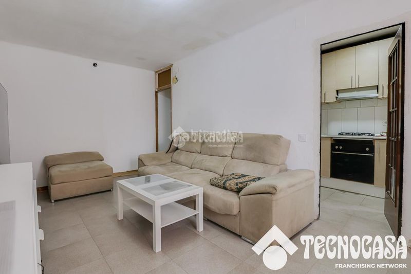Foto e8d1b123-5650-46bb-a331-d5ff56d64194. Pis a Barri del Centre Terrassa