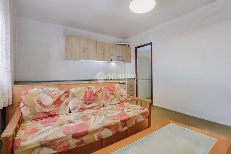 Foto cb8bc0fe-ad49-4984-9ea3-c8b136e36be7. Pis a Ca n'Anglada Terrassa