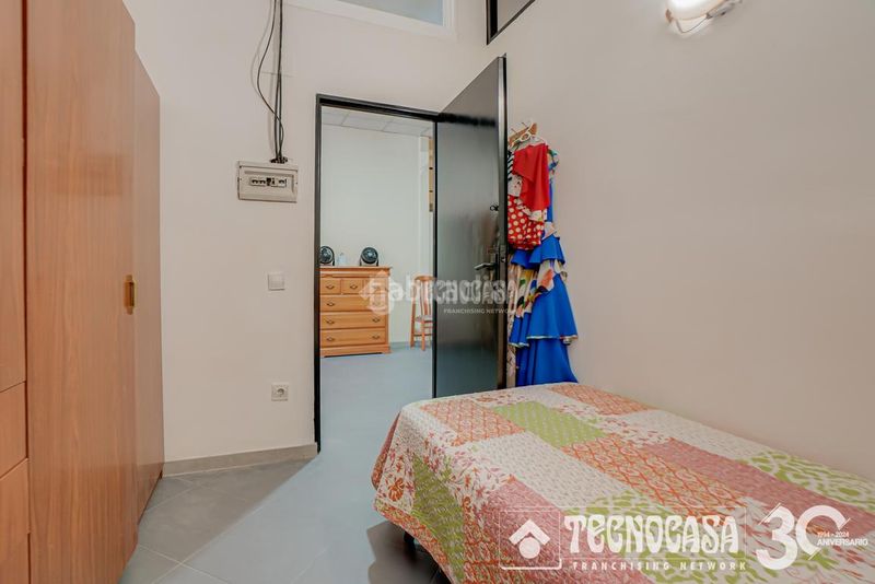 Foto f060ec88-a1c6-4804-b779-9e77bdbf8ce5. Casa aparellada a Barri del Centre Terrassa