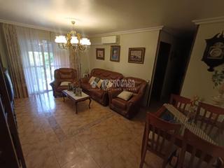 Appartamento in El Torrejón - El Cerezo. Piso en venta en sevilla
