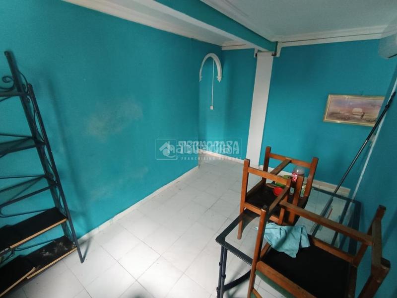 Foto d93921fd-20a5-4f74-b79b-75f659cf03b8. Appartamento in El Torrejón - El Cerezo Sevilla