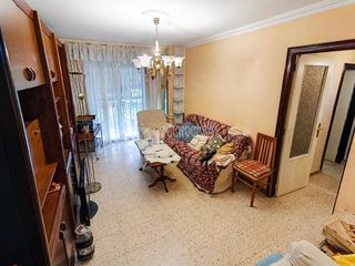 Etagenwohnung in El Torrejón - El Cerezo. Piso en venta en sevilla
