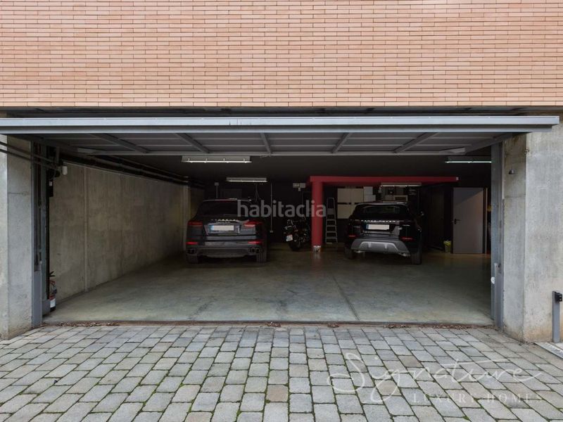 Foto 423ab09d-bd2a-48e5-81c9-8dac5c9a7569. Casa amb calefacció aparcament piscina a Arxiu Sant Cugat del Vallès