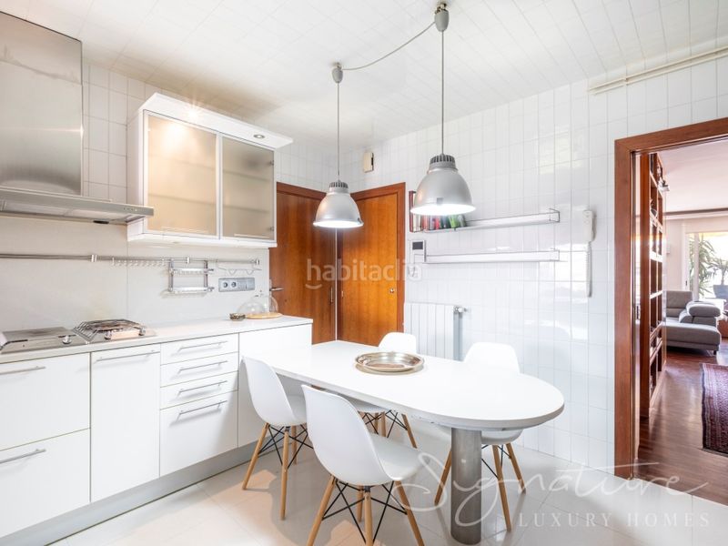 Foto a3c3fa78-a6e6-4014-ad15-62c9c8abc058. Affitto appartamento con parcheggio in Tres Torres Barcelona