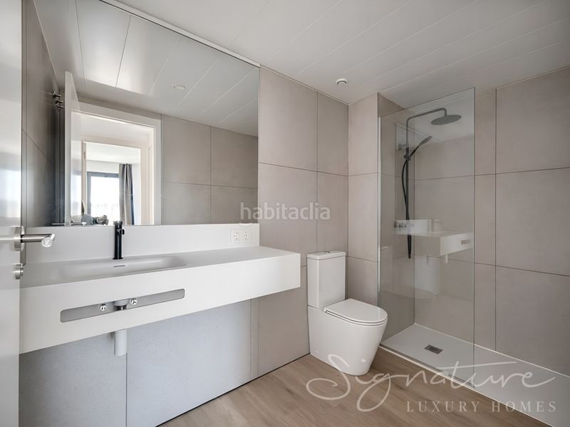 Foto cc14ba74-814b-45ba-bf94-790b0747931f. Rent flat with parking pool in Abrera