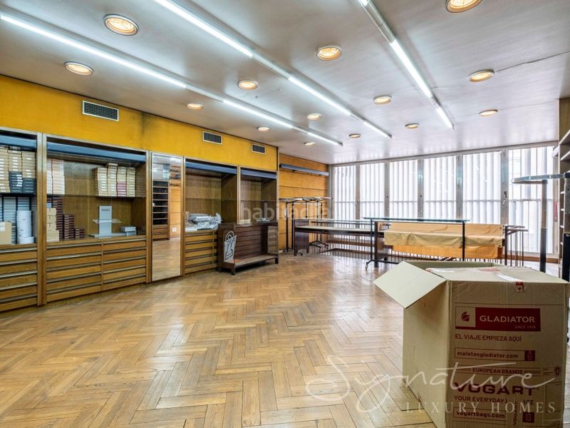 Foto 5d5f2778-ebd3-43f3-ad3e-7c6c3ace03d7. Edificio prestigioso edificio con infinitas posibilidades en el centro urbano de lhospitalet de llobregat barcelona en Hospitalet de Llobregat (L´)