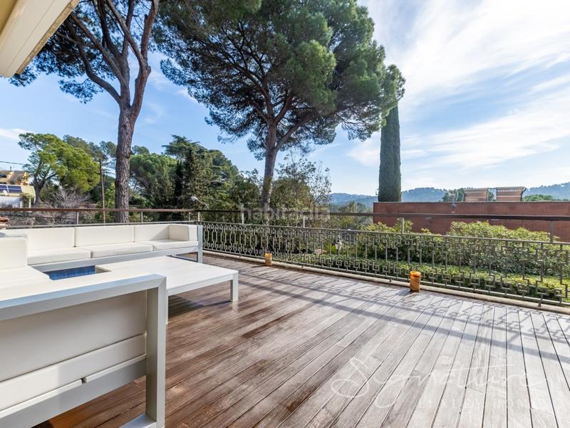 Foto bc84c902-3403-4560-8caa-021d0911111d. Casa in avenida mas fuster s/n in Valldoreix Sant Cugat del Vallès
