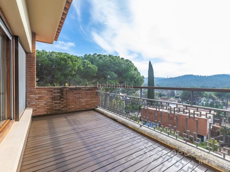 Foto c72d585f-8ee6-4493-865b-9685e384424a. Casa in avenida mas fuster s/n in Valldoreix Sant Cugat del Vallès