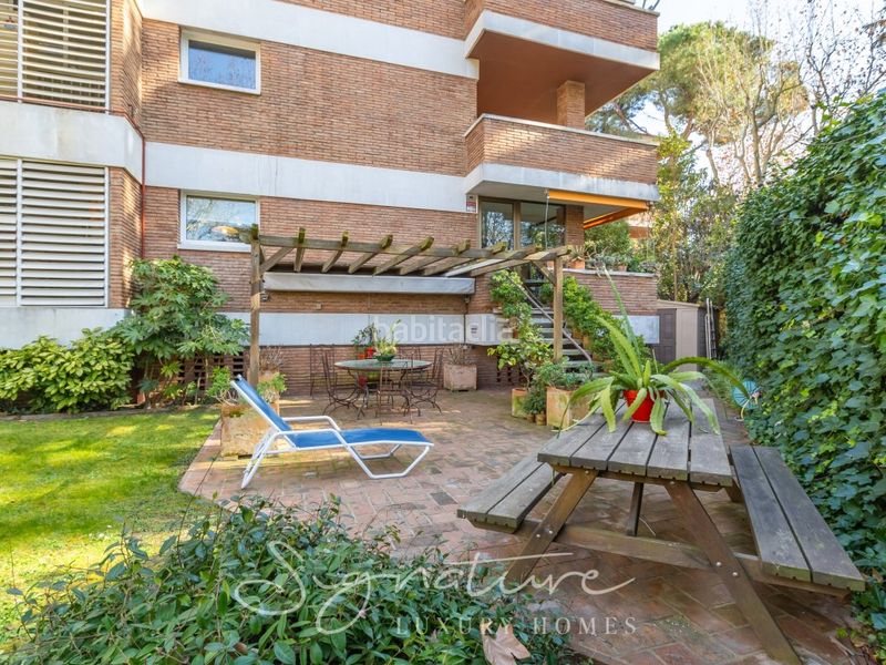 Foto 5823d43e-c9dd-4867-8a11-59ae8456b069. Lloguer planta baixa amb aparcament piscina a Eixample Sant Cugat del Vallès