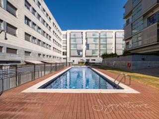 Pis a Calle avel-lina casadevall 2. Luminoso piso de 3 habitaciones con zona comunitaria, aparcamien