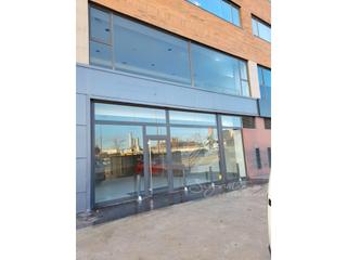 Lloguer Local Comercial a Avenida corts catalanes 2. Local en ubicación prime en zona de máxima influencia en sant cu