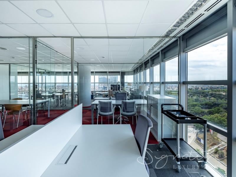 Foto 610d0eac-3e84-4cd8-9401-62356d7cdcf3. Rent office space in avenida francesc macia de 60 in Sabadell