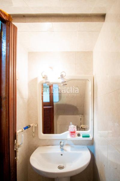 Foto f47e2634-1683-45bc-8297-d5f7950c844d. Towny house in San Francisco Javier Granada