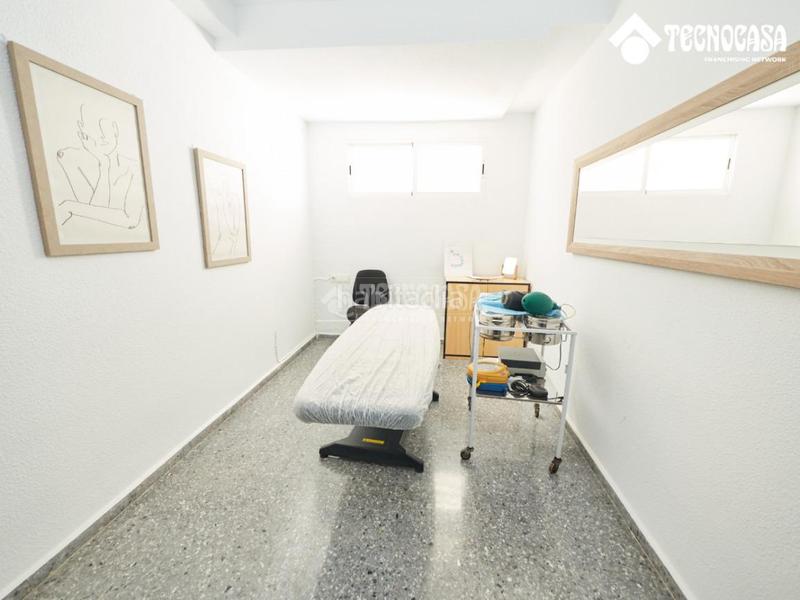 Foto 588df844-4a5d-43ef-8d80-9f45b393dfa2. Alquiler local comercial  en alquiler en Granada