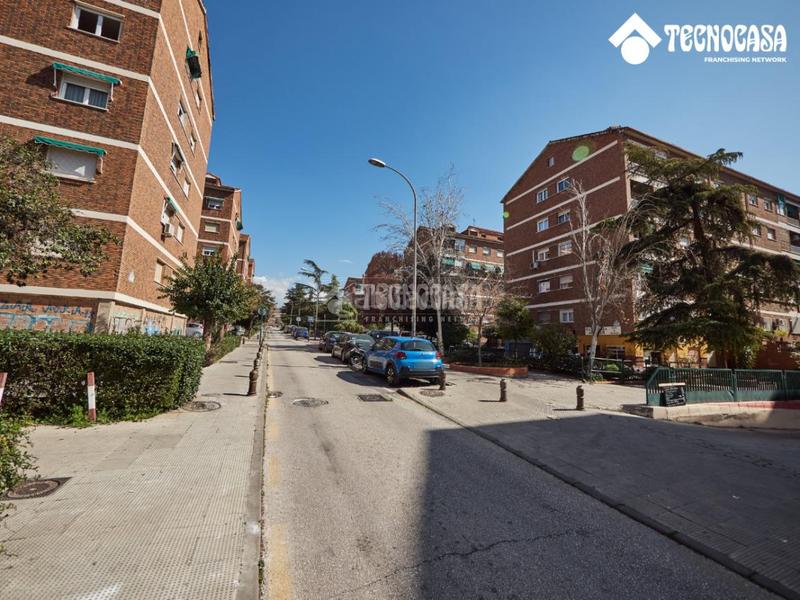 Foto b4f04e47-8933-4fb7-8724-daf679fe85a5. Alquiler local comercial  en alquiler en Granada