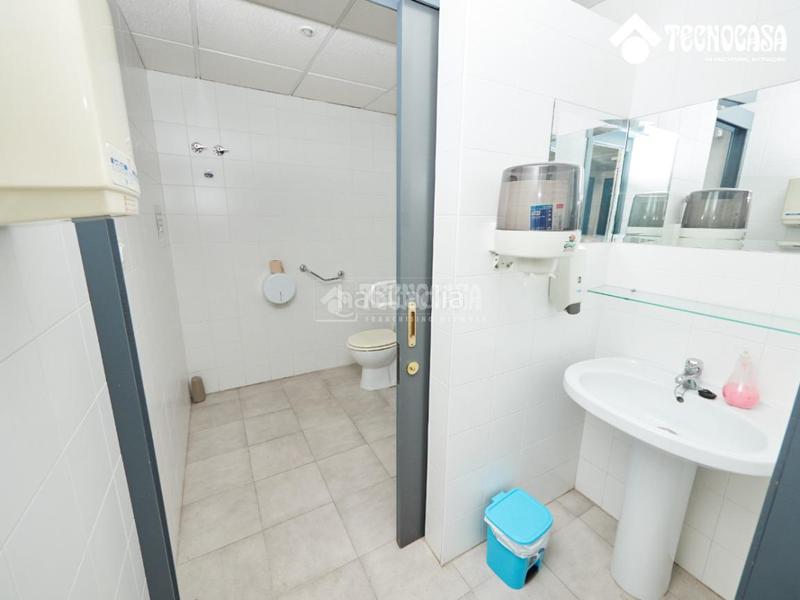 Foto d1482530-1ee4-4215-9ce7-1e692c39acad. Alquiler local comercial  en alquiler en Granada