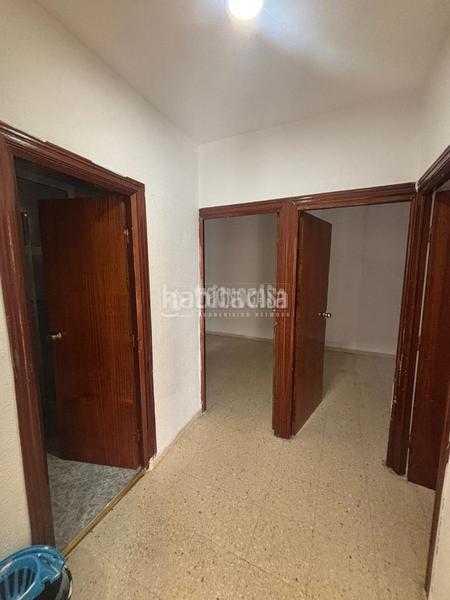 Foto 04890e38-7a16-4f18-a74c-829d6fd61660. Piso  en venta en Casería de Montijo Granada