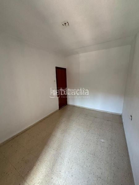 Foto 831c7e7e-9a9a-4e3e-9c41-52e1afdcc73f. Piso  en venta en Casería de Montijo Granada