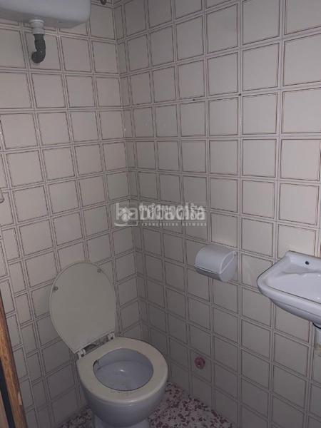 Foto 1f419b56-d682-4192-b56c-5cdf91bd0507. Local comercial a La Cruz Granada
