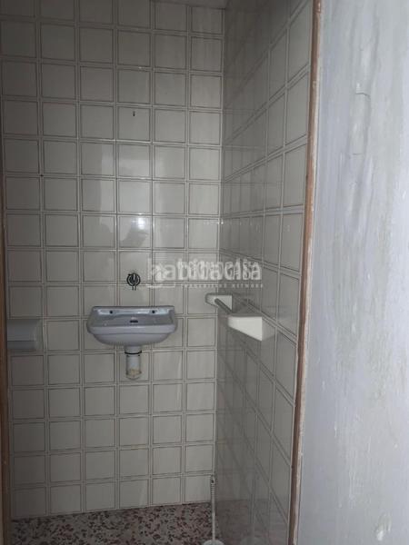 Foto 4b613631-7fb2-4cfa-adb0-a50fc3f63822. Local comercial a La Cruz Granada