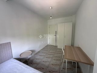 Lloguer Pis a La Cruz. Piso en alquiler en granada