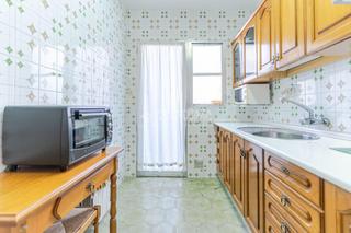 Pis a San Francisco Javier. Piso en venta en granada