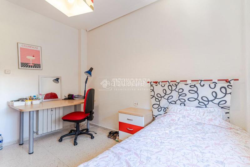 Foto 89427558-fb13-4fe1-96d4-3100666163e7. Pis a San Francisco Javier Granada