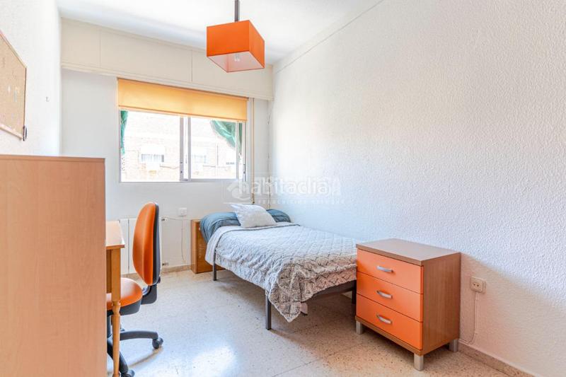 Foto cee64129-55b9-46b6-866a-f0397f0001e3. Pis a San Francisco Javier Granada