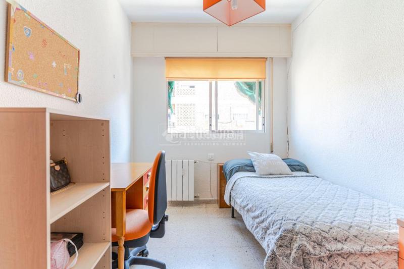 Foto e2ab3b72-ad75-4ee7-b136-d8f308f132cc. Pis a San Francisco Javier Granada