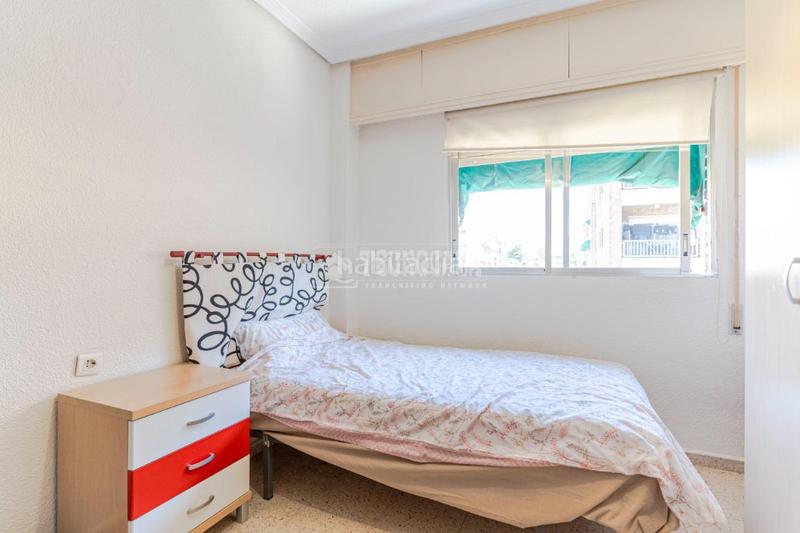 Foto e6225d4a-f9c1-4ffe-865b-3e0528488ca1. Pis a San Francisco Javier Granada