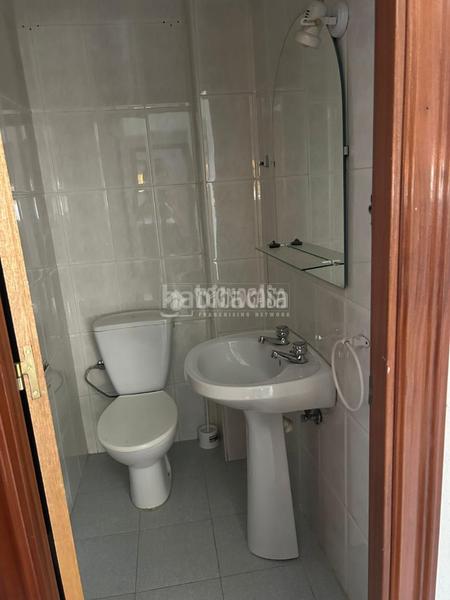 Foto bd6e7a7a-8fd7-4957-b64f-0b39b0e8c9fb. Alquiler casa pareada casa en alquiler en La Cruz Granada