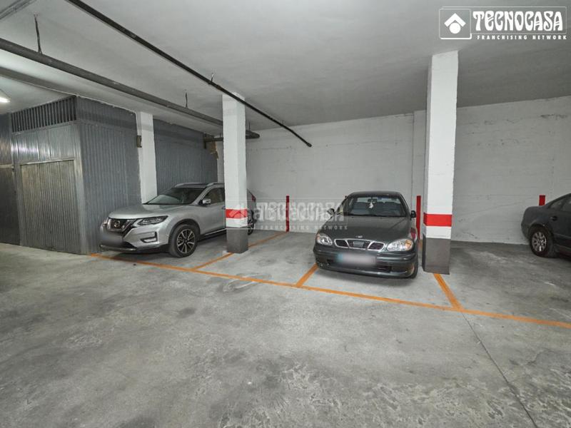 Foto 84e94608-802e-4513-9474-1d2d674231da. Parking voiture dans La Cruz Granada