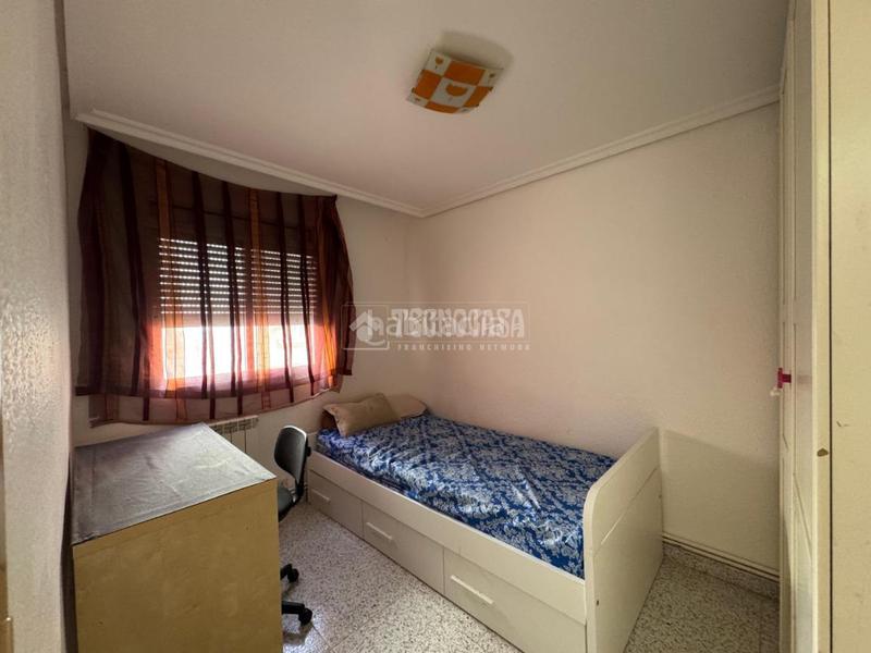 Foto 39c6305c-1c1d-484f-bd46-336e503b2b88. Appartamento con riscaldamento in Salvador Allende Zaragoza