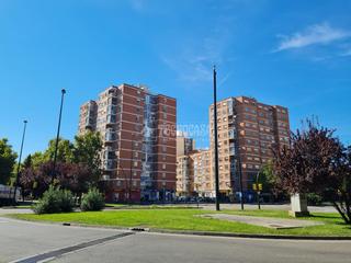 Pis en Salvador Allende. Piso en venta en zaragoza Pis en Salvador Allende. Piso en venta en zaragoza