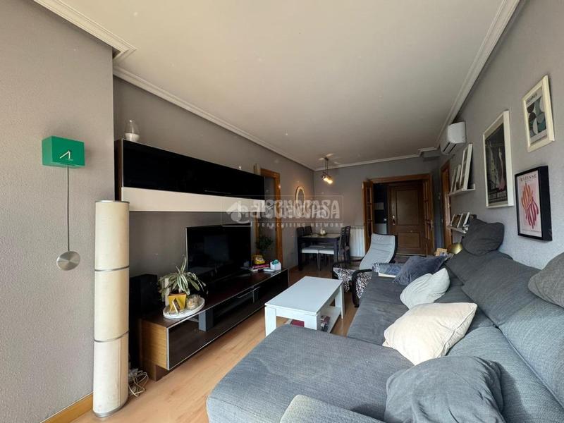 Foto 4e435aac-0f96-4ee0-aee7-d99aa24afb8e. Appartement dans Salvador Allende Zaragoza