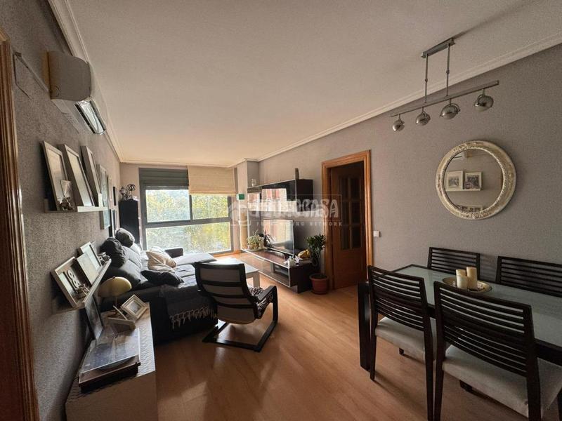 Foto ca26f3ba-efd5-45f0-a39a-19fb087b3ec8. Appartement dans Salvador Allende Zaragoza