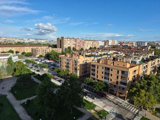 Pis a Salvador Allende. Piso en venta en zaragoza