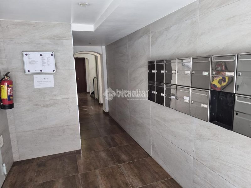 Foto 0e49b94d-689c-431c-b828-c639398c49cc. Pis a Salvador Allende Zaragoza