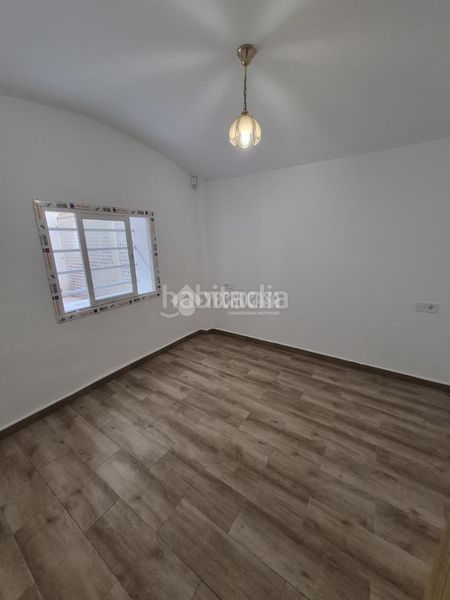 Foto c8c1baf2-6d60-4d5d-9a7b-07a870a61c7c. Pis a Salvador Allende Zaragoza