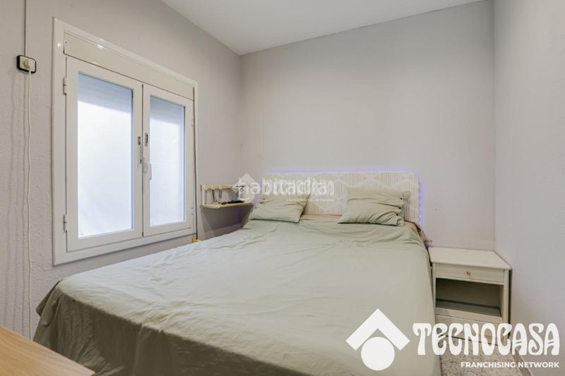Foto 5d3e2757-4ac2-4f6b-9230-b09f3218ec41. Piso  en venta en Barceloneta Barcelona
